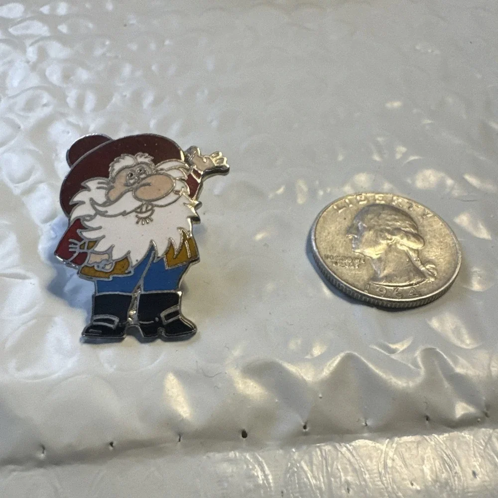 Vintage Cartoon Character Lapel Hat Coat Pin  Collectible Charm
